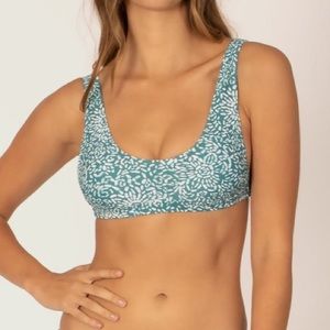 SOLD- Sporty Bikini top